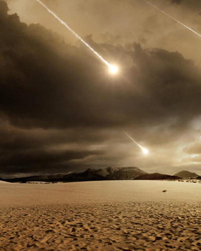 cuento de ciencia ficción meteoritos se aproximan a la tierra, el cielo está nublado y la tierra erosionada